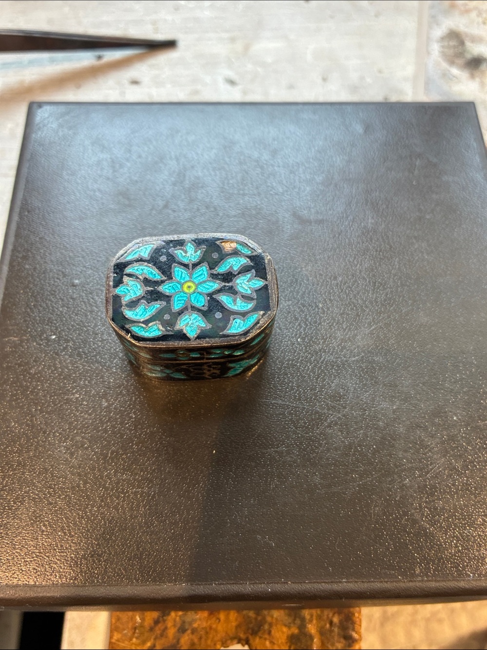 Cloisonné Sterling Pillbox. 15.92 grams
